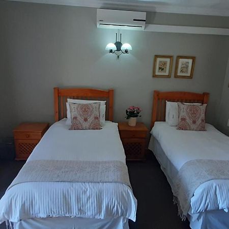 Van Dykshuis Guest House 하이델버그 외부 사진