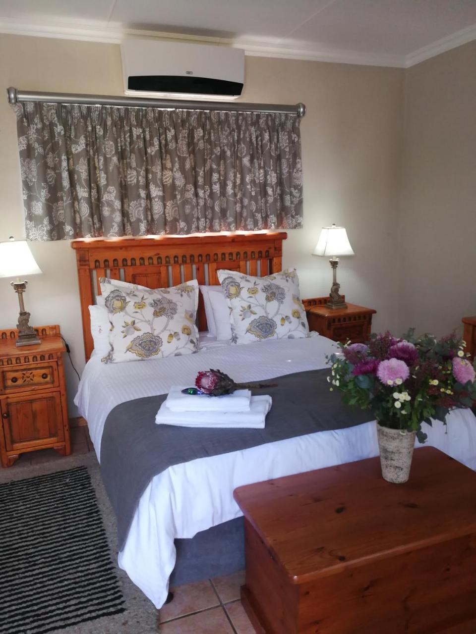 Van Dykshuis Guest House 하이델버그 외부 사진