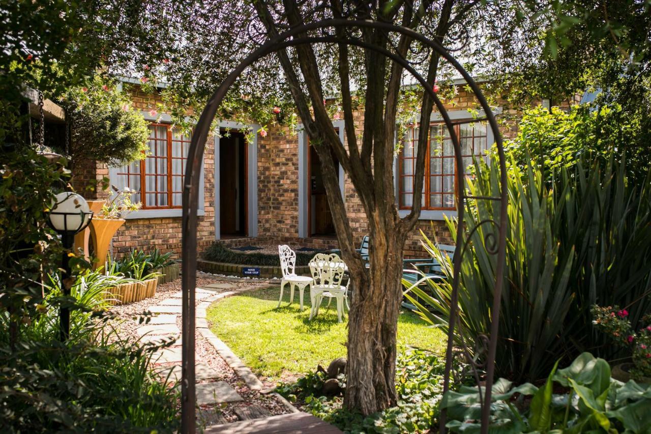 Van Dykshuis Guest House 하이델버그 외부 사진